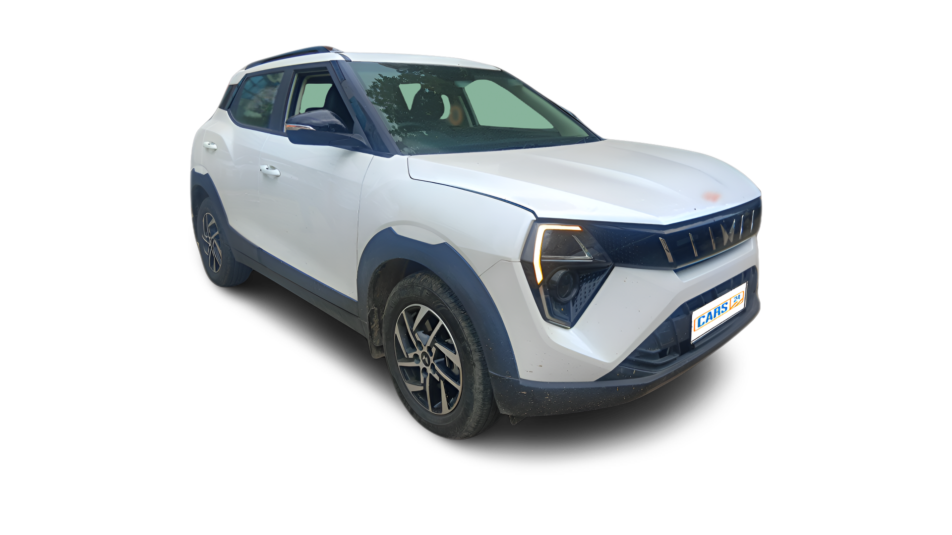 2024 Mahindra XUV 3XO - SUV - Petrol - Manual - ₹9.00 lakh